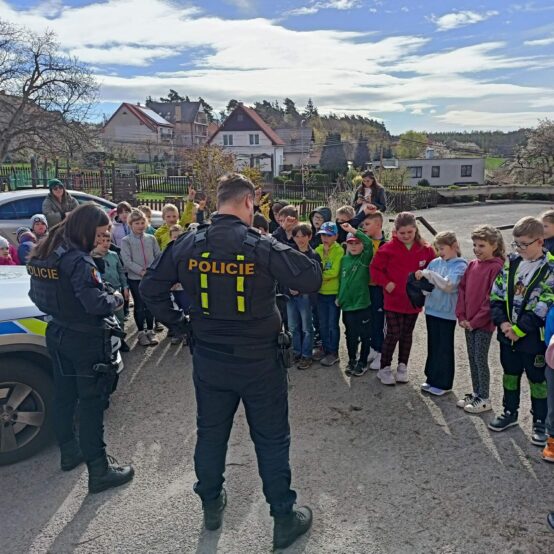 Beseda s policií ve 2. a 3. třídě